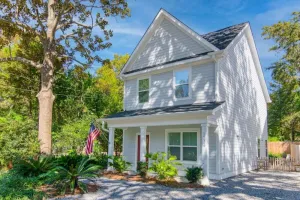 Image of Lowcountry Lux 5 min to Beach 7 min to Dtwn