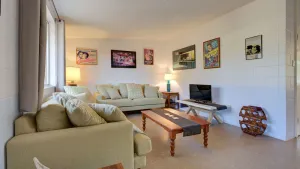 Image of Blue Moon - Family friendly, comfy home.