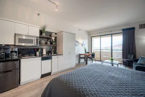 Image of Jr. Suite on top floor with Lake views & access!!!