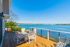 Image of Amazing Waterfront, Private Beach 🏖 Hot Tub & Panoramic Water Views
