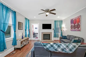 Image of Unique 3BR - Sleeps 6