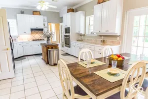 Image of The Ada Estate Home at Kick Back Ranch & Event Center, 8br 4.5bth, Accom. 20