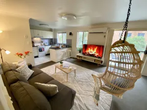 Image of Cozy 2 bedroom unit close to everything