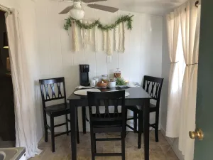 Image of Tiny casita in beautiful Uvalde, 20 minutes from Frio River