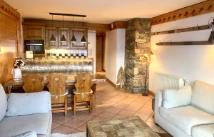Image of luxury apartment at the foot of the slopes, indoor pool.