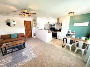 Image of Cozy Apt, Great Location, Patio, Walk to Downtown!