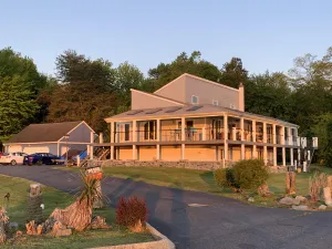 Image of CHESAPEAKE CITY DIRECT VIEW OF C&D CANAL, WATER TOY PARKING, WALK TO TOWN