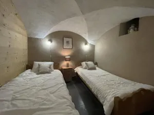 Image of Chalet, 300m from resort center, Ground floor, view mountain, fireplace or stove, tv, ski locker