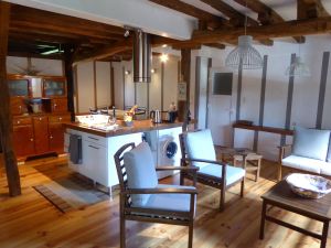 Image of Loft cottage: covered terrace, swimming pool, outdoor area, park, garage