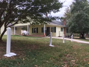 Image of The Vineyard House - Quiet and Quaint Full House