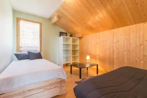 Image of Chalet, 2nd floor, view valley, terrace, fireplace or stove, tv, 100m², Les Arcs