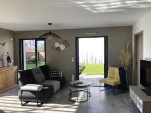 Image of RECENT HOUSE 700 M FROM THE BEACH