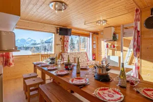 Image of Ground floor apartment 110m² - Chalet - Sleeps 15 - Very close to slopes