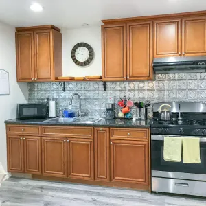 Image of Adventure & Relax \"Lee's Harbor Inn Unit B\"