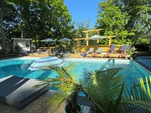 Image of ⚓Captain Bill's Guest House and heated pool access⚓
