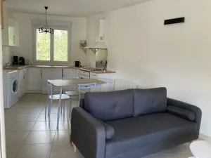 Image of House with terrace T2 bord de sorgue