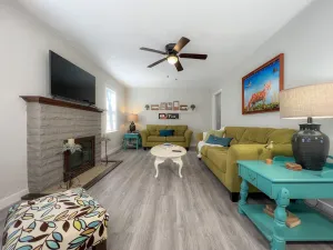 Image of The Fox Den, Pet Friendly, Broadband WiFi, Great Location