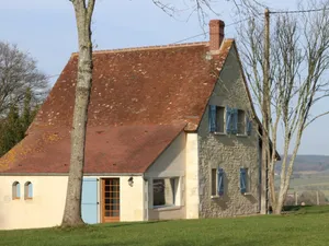 Image of Percheron house with garden, pets allowed, WiFi, fireplace, near shops