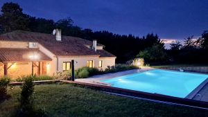 Image of Country holiday home - Cours