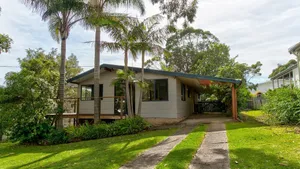 Image of Lockhart Leafy Cottage