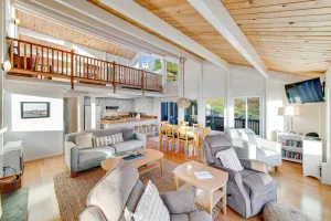Image of Oceanfront home close to town w\/ stunning views, WiFi, & fireplace - 1 dog OK