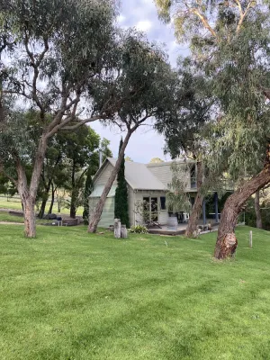 Image of Harry's Cottage Red Hill