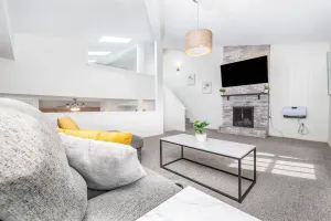 Image of Exquisite Downtown Loft Apartment