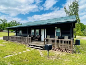 Image of Cabin #3 • 1 Mile to DeGray Lake