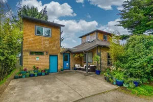 Image of Cypress Cottage: Fabulous and Serene in Nye Beach