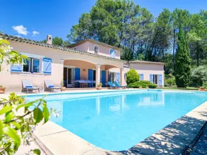 Image of Beautiful private villa for 8 people with private pool, WIFI, TV, terrace and parking