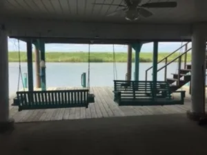 Image of Great Family or Friend Getaway on the Water