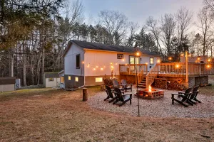 Image of Newly Renovated getaway, w\/firepit, close to Skiing, Hiking, Golfing