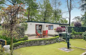 Image of Awesome home in Beekbergen with WiFi