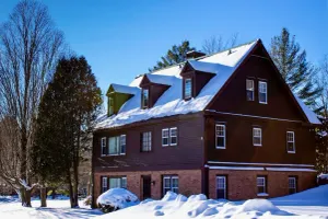 Image of Perfect Reunion House! Fire. Ski.  Pool. Dogs!