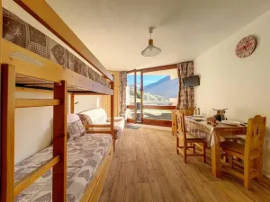 Image of 6th floor, balcony, tv, ski locker, 20m², Les Menuires