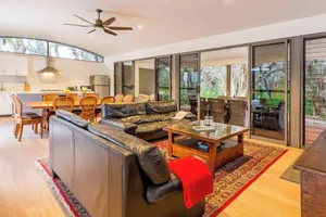 Image of Bunker Bayhouse—Your Resort Escape by the Beach