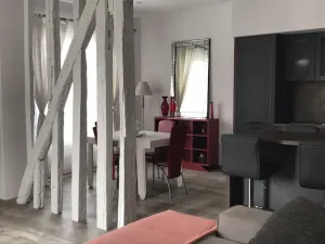 Image of Renovated apartment in the heart of Mirepoix cutlery