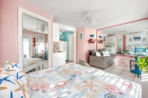 Image of Updated! Just Steps to the Sand! FREE Activities! Onsite Laundry & Free Parking ~ Sea Rocket #1