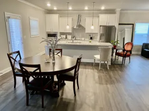 Image of Luxury New Construction