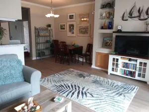 Image of Lakeside condo on Clear Lake with marina.
