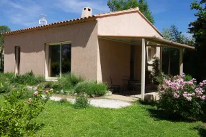 Image of Air-conditioned detached house 60m2 with garden