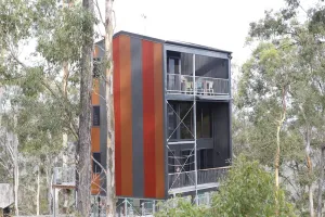 Image of Tree House #4 Red,Private three levelled building with BBQ ,Smart TV, kitchen