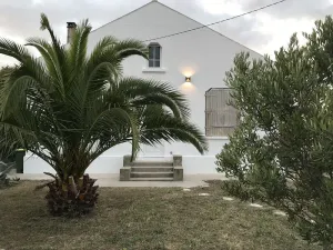 Image of QUIET HOUSE 5 minutes from Château d'Oleron beach