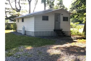 Image of Little White Cabin by the river, fishing trails, kayaking, near State Park lake