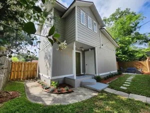 Image of Spacious 1 bedroom Avondale guesthouse 🏡
