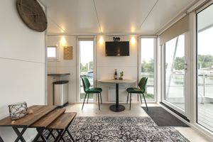Image of Cozy floating Boatlodge \"Mallorca\", Max. 4 pers, 2 bedrooms.