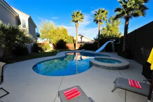 Image of Swimming pool, hot tub, basketball court, putting green, family friendly