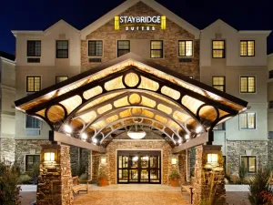 Image of Staybridge Suites Glenview by IHG