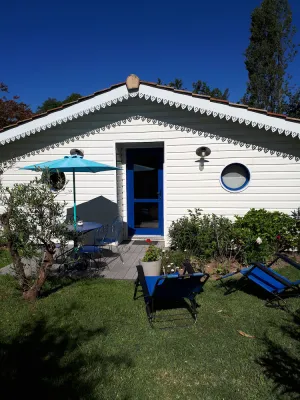 Image of Wooden house Gironde Near Bordeaux, air-conditioned and quiet