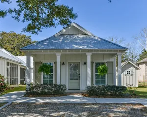 Image of Rare Cottage in Heart of Downtown Daphne!